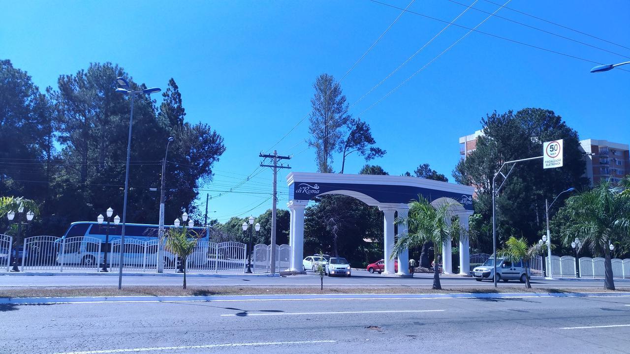 Diroma Andrian - Lacqua II Caldas Novas Bagian luar foto